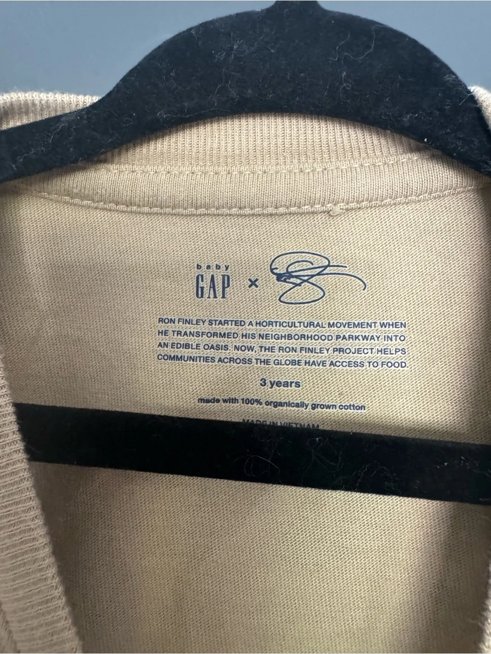 GAP Kids 'Grow Together’ Tee